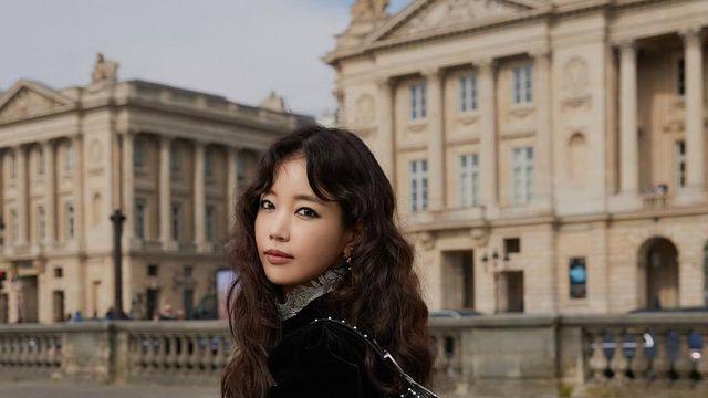 기은세, 디올과 함께한 파리의 순간…클래식한 블랙룩의 정점  