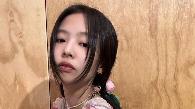 제니, 리즈가 사랑한 귀여운 브랜드? 키덜트 감성 제대로 저격하는 샌디리앙, 애슐리 윌리엄스 본격 탐구!