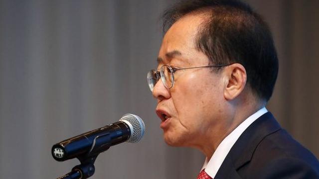 홍준표 “대통령 되면 헌법재판소 폐지… 윤석열 대통령 공소 취소해야”