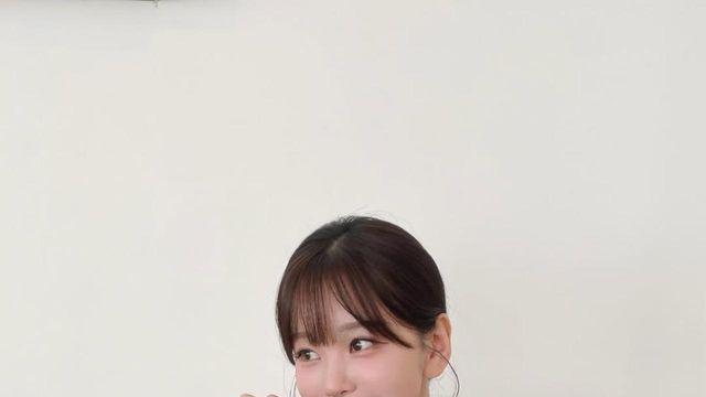 김윤희 아나운서, 러블리 무드 리트키 '리본 니트+청바지'