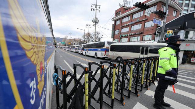 윤 대통령 탄핵선고일에 3호선 안국역 폐쇄… 교통 혼잡 예상