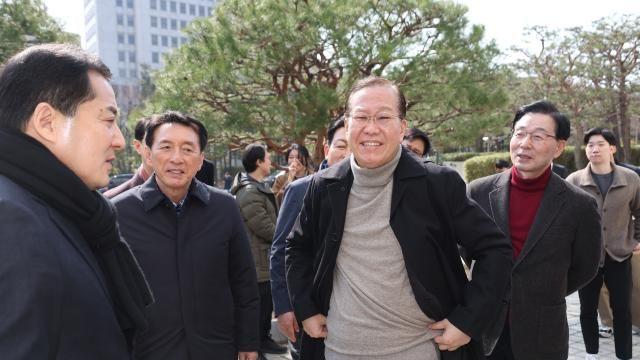 권영세, 대검찰청 '尹 석방지시'에…