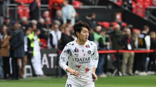 '이강인 65분 소화' PSG, 렌에 4-1 대승... 25G 무패 행진