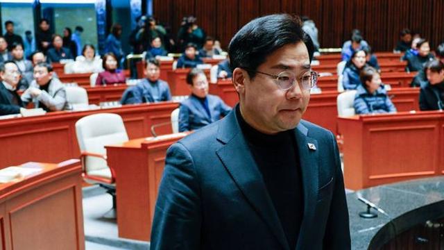 [속보] 박찬대 “심우정 즉시 고발…沈 사퇴 거부시 탄핵포함 모든 조치”