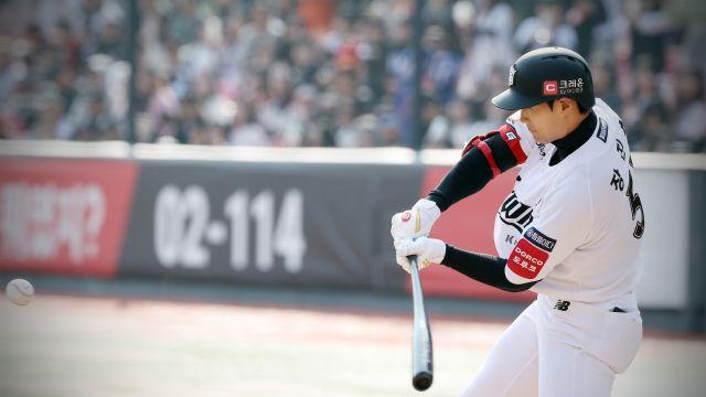 KT, 6회 ‘대폭발’…LG에 시범경기 2연승 ‘굿 스타트’
