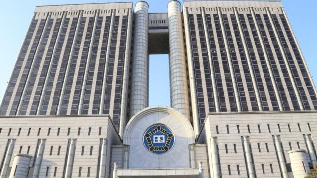 현직 부장판사, 법원 내부망에 '尹 구속취소 유감' 글 올려