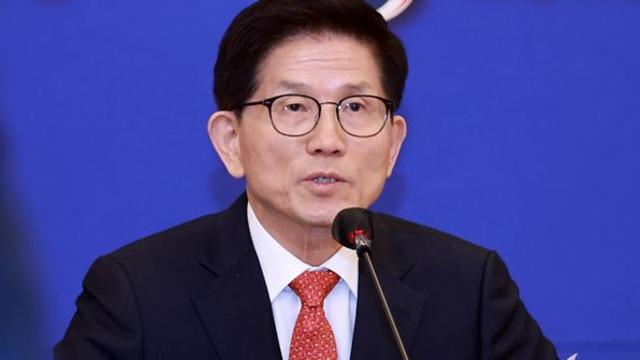 김문수 “윤석열 대통령 직무 복귀 바란다... 문제 많은 공수처는 폐지돼야”