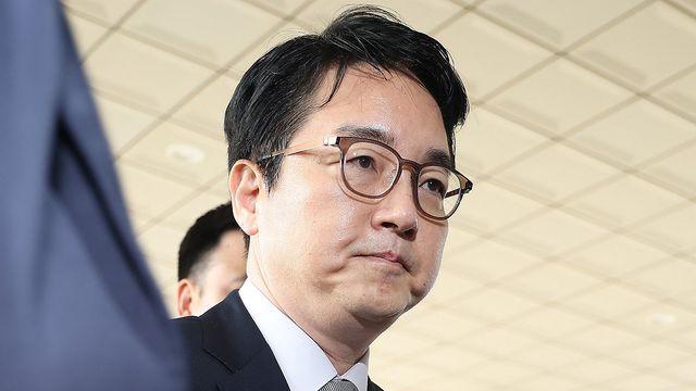 尹구속취소 즉시항고 포기에 검찰 후폭풍…