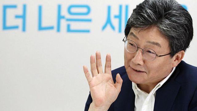유승민 “尹 대통령, 김치찌개·강아지가 중요한가…자중하고 근신해야“