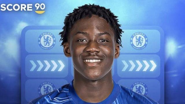 '주급 3억 4천 줘!'...맨유 성골 유스, 역대급 배신? 주급 9배 인상 요구→거절하면 첼시로