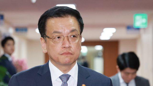 명태균특검법 거부권 미룬 최상목…한덕수 복귀가능성 염두