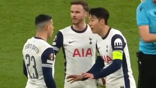 손흥민의 미친 호소, 이게 바로 캡틴! 