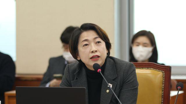 황정아 의원, 은퇴 과학기술인 지원법 대표발의