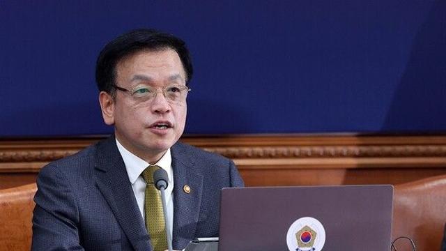 [이슈] '헌재 무시' 최상목, 방통위법 거부권 행사하며 