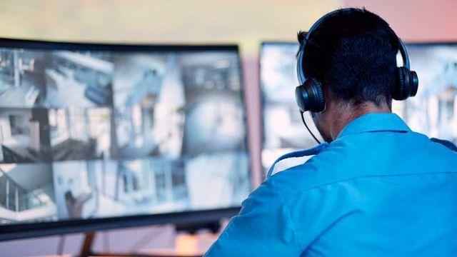 “왜 학교 안가”…초등생 아들에게 흉기 휘두른 엄마