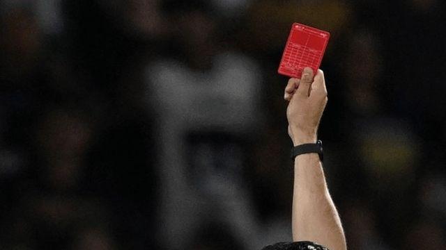 이쯤되면 대단한 수준…라모스, ‘개인 통산 30번째 레드카드+21세기 최다 퇴장자’ 불명예