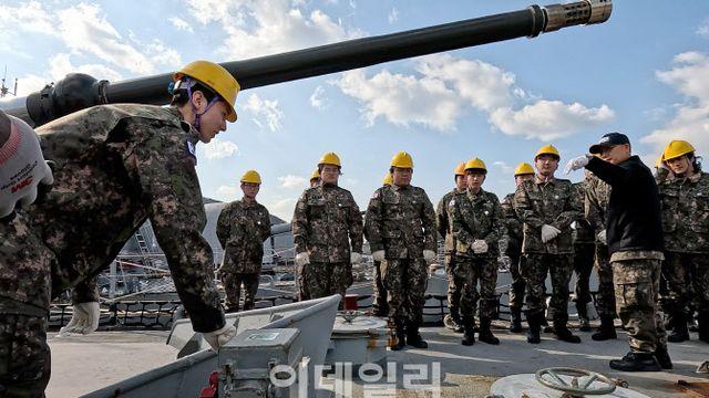 유사시 '전역 함정'도 전투배치…해군, 예비역 함정 재취역 훈련