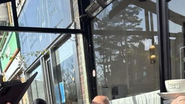 손흥민이 정말 반길 소식!…포체티노, 레비 회장과 런던 카페 회담 적발되다→