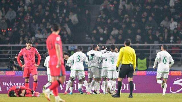 일본이 ‘세계 최초’ 월드컵 본선 진출할 때, 한국은 ‘2연무’ 부진으로 월드컵 직행 불투명