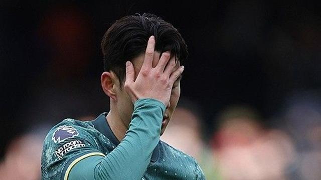 [속보] 핵충격! 손흥민 리즈 간다?…전 EPL 감독 