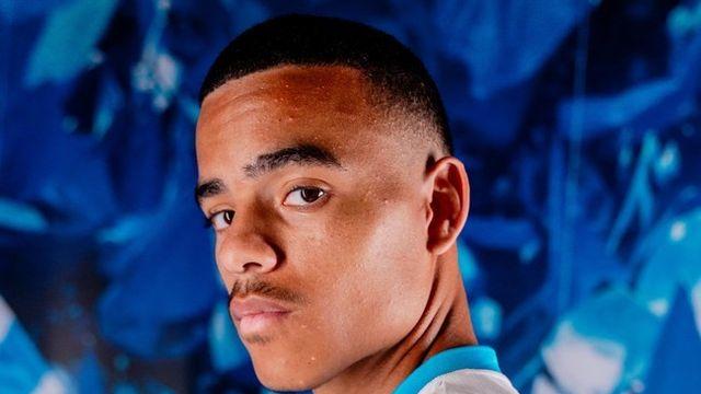 15골 3도움인데 벤치? 맨유서 쫓겨난 악동, 1시즌 만에 방출 위기...감독한테 찍혔다