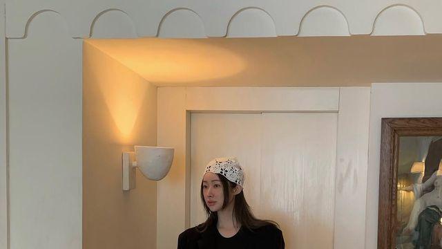 아직 쌀쌀한 봄 필수 템 '블랙 재킷' 활용법