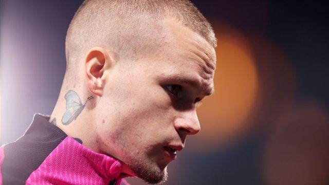 래시포드-안토니 보냈더니 이제는 ‘약물 혐의’ 무드릭?...“맨유 무드릭 영입 원하고 있어”