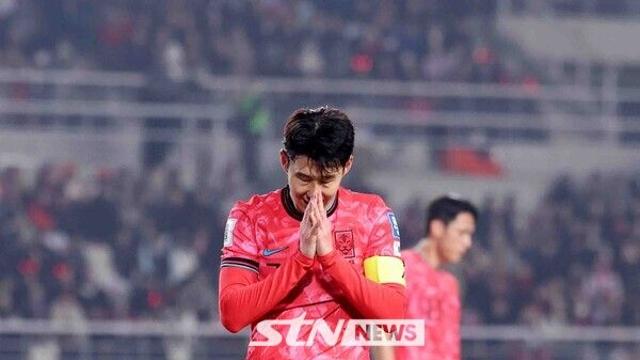 ‘대한민국 오만 쇼크’ 일본은 북중미 월드컵 본신 진출 확정! “멈출 수 없는 사무라이 블루”