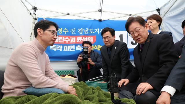 李, 단식 13일째 김경수 찾아 