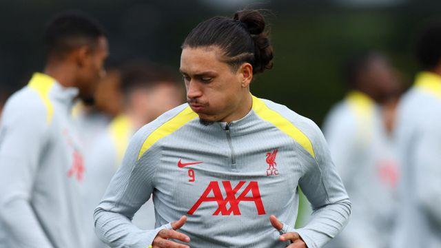 '살라와 재계약 못해도 판다'… 리버풀, 누녜스·디아스 정리 선언