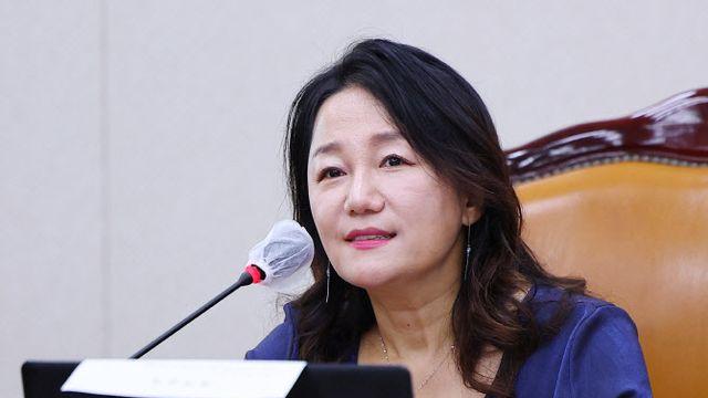“이재정 의원, 헌재 인근서 폭행당해”…경찰 내사
