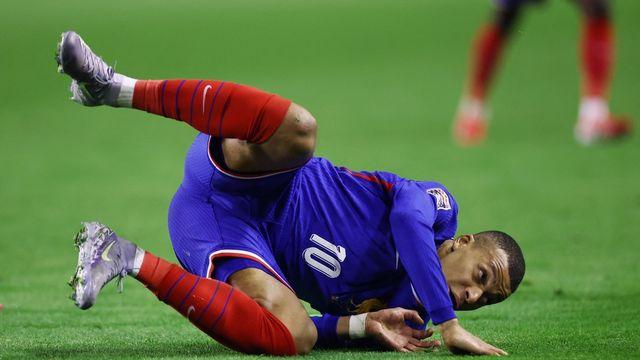 음바페 반년만의 복귀전인데…프랑스, 크로아티아에 0-2 충격패