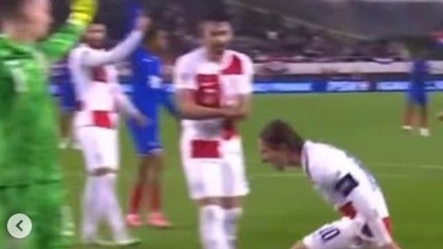 음바페 뺨이라도 후려칠 분위기…레알 대선배 모드리치, A매치 '할리우드 액션'에 