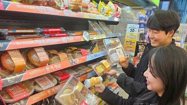 CU, 간편식 라인업 전격 확대, 알뜰 편도족 공략 나서