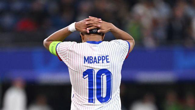 [승부예측] 파리에서 ‘레 블뢰’의 자존심 회복할까 3월24일(월) 04:45 네이션스 프랑스 vs 크로아티아