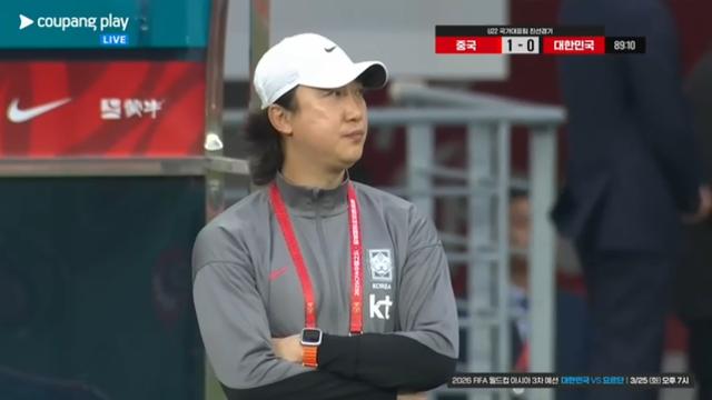 [속보] 대한민국 중국 축구 중계, U-22 한국 대표팀 0-1 패배