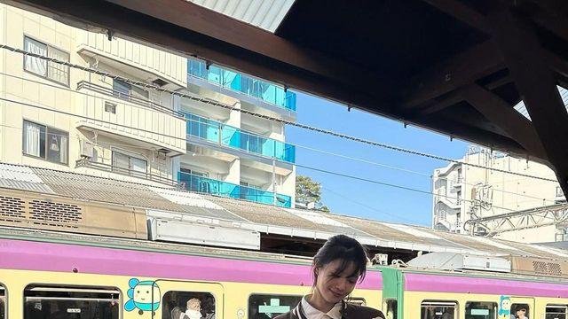 벚꽃보다 먼저 피어난 이미주의 봄