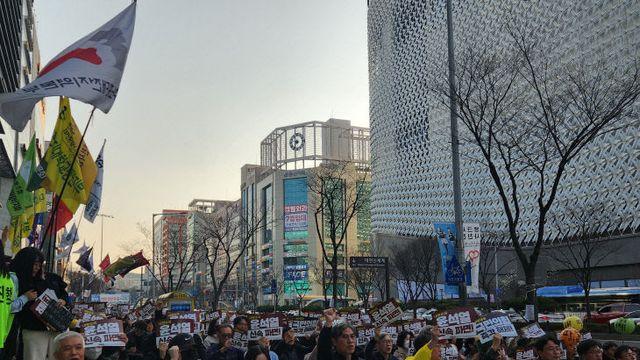 윤 대통령 탄핵 심판 선고 앞둔 주말 대전서 탄핵 찬반 집회