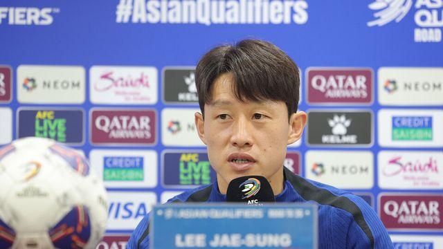 계속되는 ‘불량잔디’ 여파… 이재성 