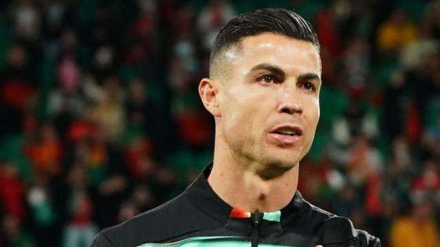 호날두, A매치 최다승 132승 기네스 인증 받은 날...PK 실축 머쓱