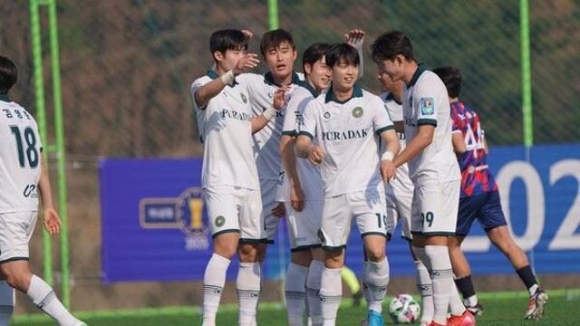 '코리아컵 대승' 김포 