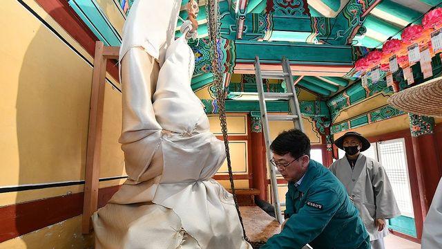 천년고찰 고운사, 의성산불 화마에 전소…당국 