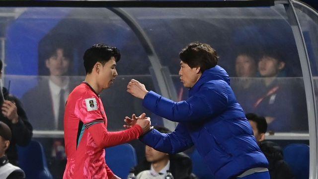 홍명보 감독, ‘흥민아 고생했어’