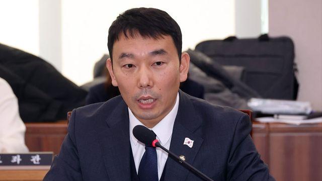 이언주 이어 김용민도 