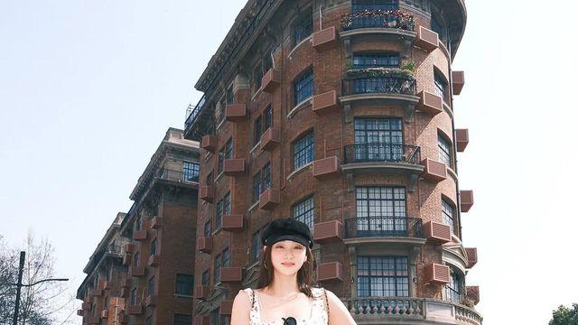 모델이야 운동선수야? 봄을 닮은 그녀, 시은미의 상하이 산책