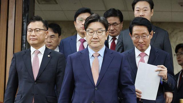 韓복귀에 기대감 키우는 與…