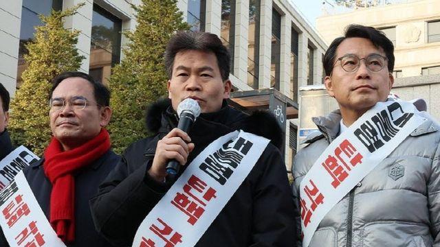 전한길에 “쓰레기”라 한 절친의 울분…“반성 없으면 안 본다”