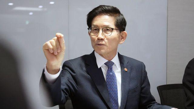 김문수 고용장관 11억…김민석 차관 18억[재산공개]