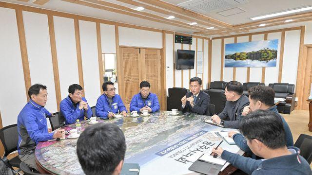 공주시의회 임달희 의장, 전국레미콘운송노동조합 공주지부와 간담회 개최