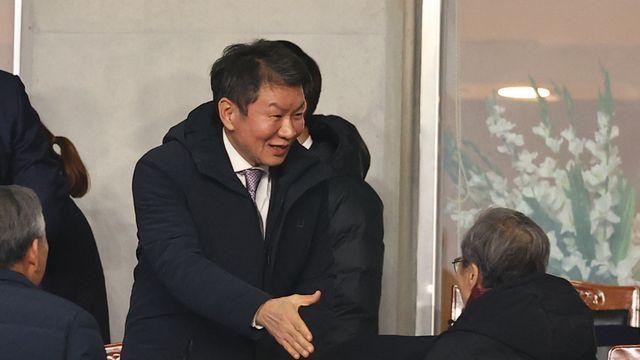 ‘2무·졸전’ 지켜본 정몽규 “아쉬운 결과…국대에 응원 보낸 팬들에게 감사”